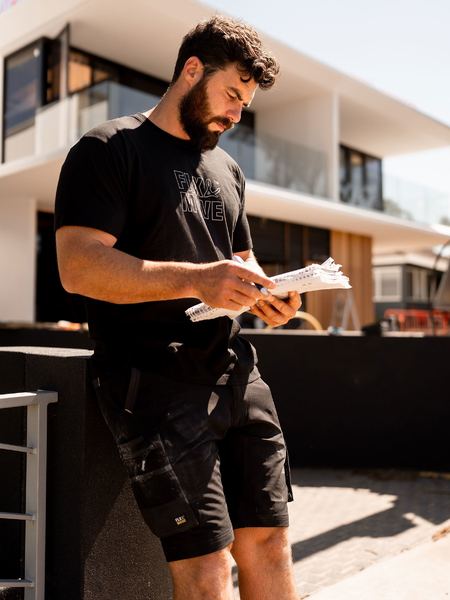 Flex & Move™ 4-Way Stretch Zip Cargo Short (BSHC1332)